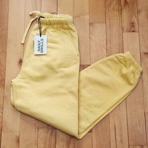 Daily Drills Yellow Sweatpants XS/S